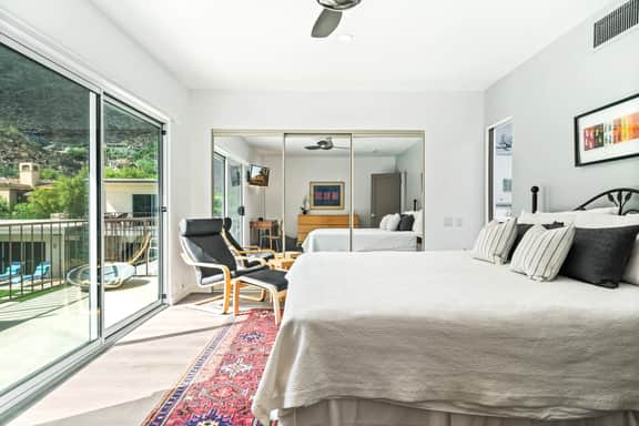 Heart of Downtown Palm Springs 2Bed 2.5Bath