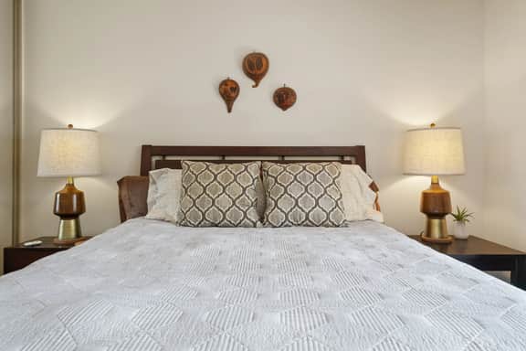 Palm Springs Oasis at CCCC 2 Bed 2 Bath w/Office