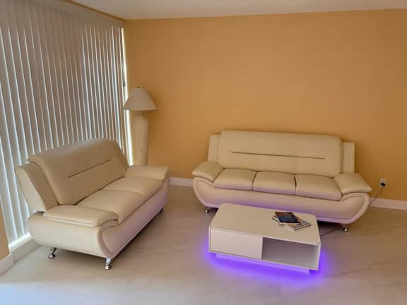 Naked Getaway 1 Bedroom 1 Bath