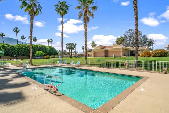 Palm Springs Oasis at CCCC 2 Bed 2 Bath w/Office